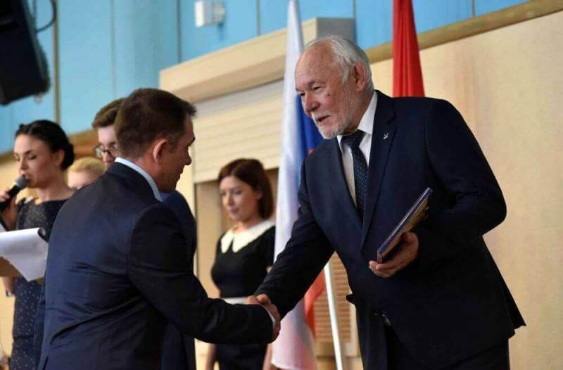 Глава Таймыра Ильдар Джураев вручил награды заслуженным работникам горнодобывающей отрасли 